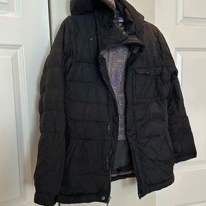 Black Insulated Patagonia Puffer Jacket with snow skirt